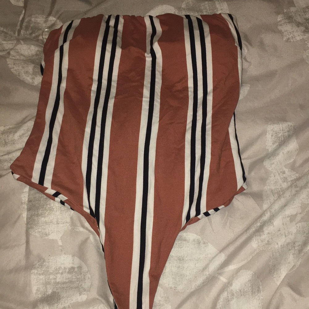 Bodysuit strapless top
